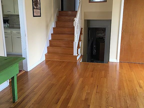 5th image of 416 N Washington St