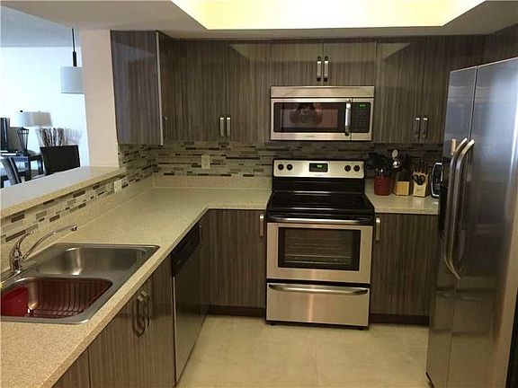 2nd image of 17375 Collins Ave #704