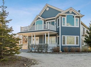 155 W Lake Dr, Montauk, NY 11954