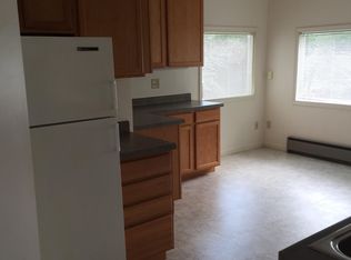 1024 E Washington St #3, Iowa City, IA 52240