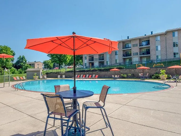 Quail Hollow Apartment Homes — Photo 14