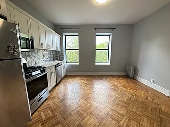 Rented by Lang Realty LLC