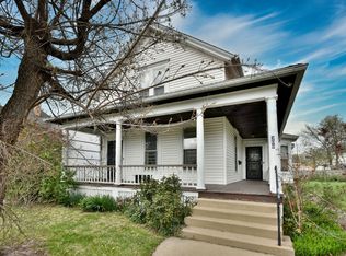 308 Walnut Ave, Elgin, IL 60123