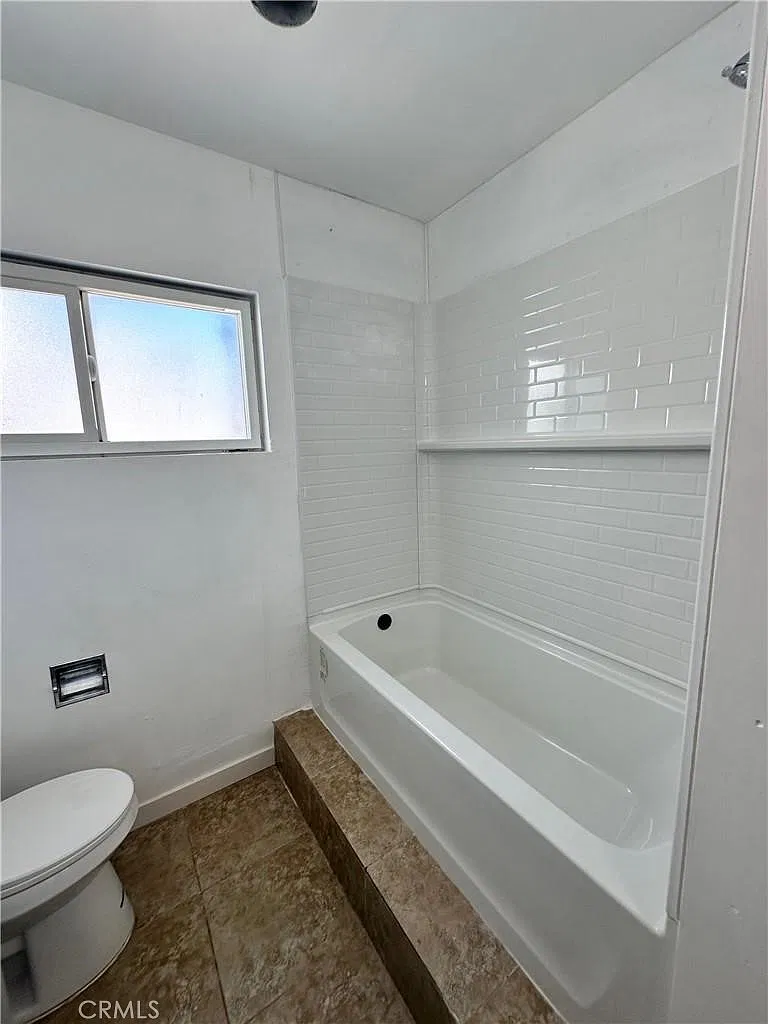 1 bed, 2690 sqft, $1,425 — Photo 4