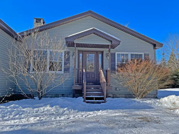 105 Woodland Drive, Trenton, ME 04605