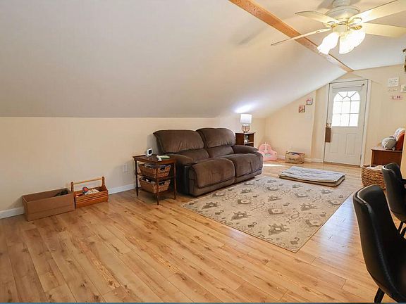 Living/family Room photo 1