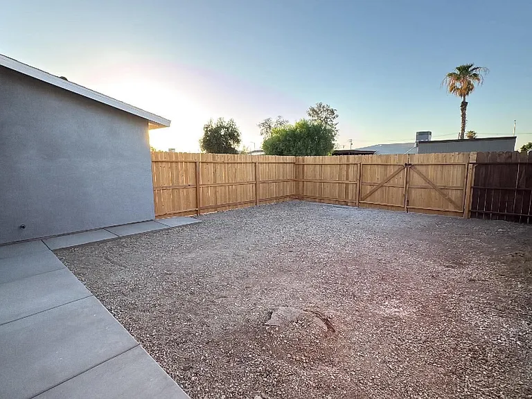 1654 Driftwood Dr #1 — Photo 5