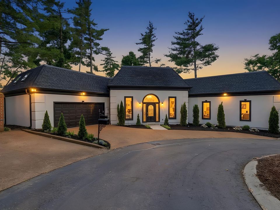 1st image of 105 Burlington Ct