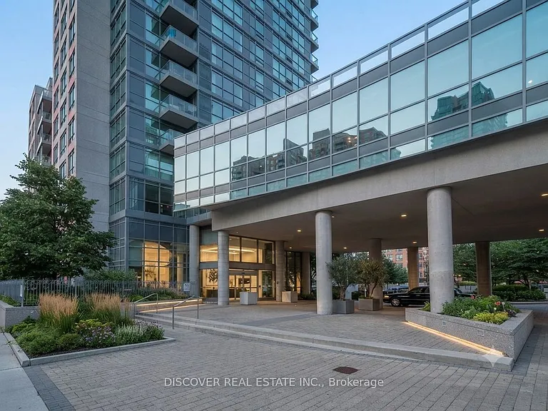 215 Fort York Blvd #2609 — Photo 20