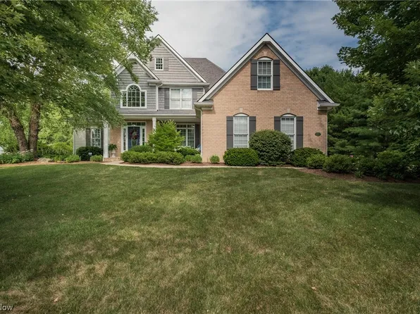 6131 Great Court Cir NW, Massillon, OH 44646
