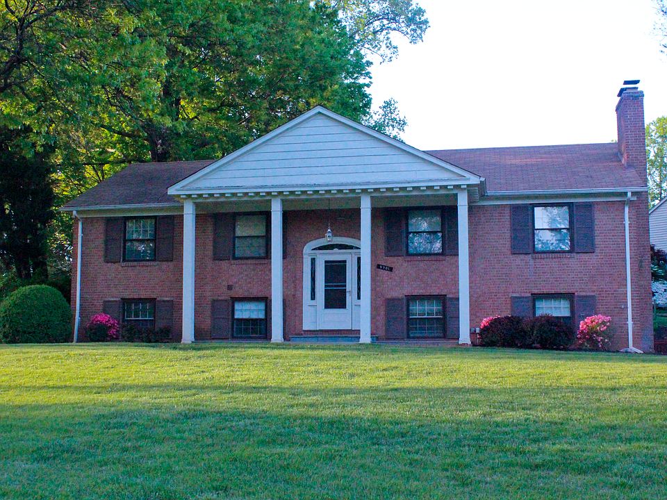 1st image of 9901 Silver Brook Dr