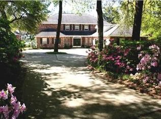 400 Tiger Point Dr, Niceville, FL 32578