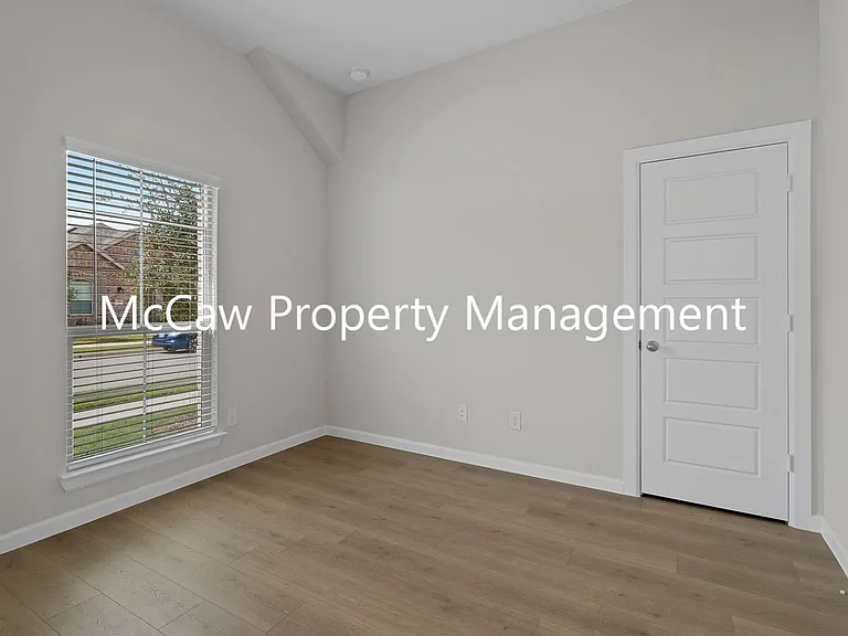 12356 Hulson Trl — Photo 4
