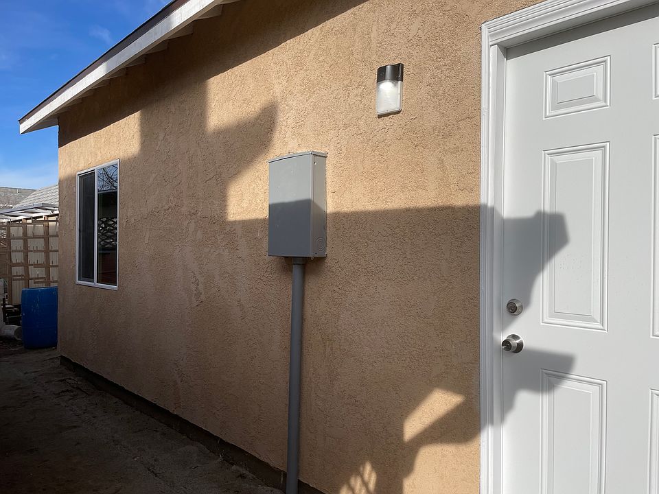 1st image of 1123 E Avenue K14 #B