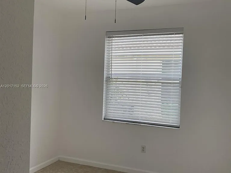 10270 SW 59th St — Photo 16