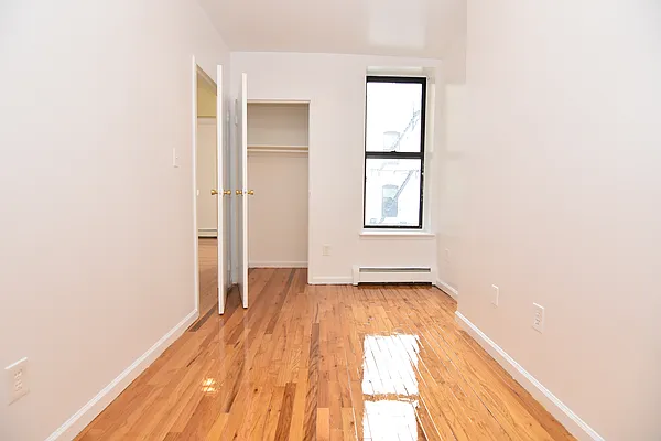 Rented by Bohemia Realty Group | media 16