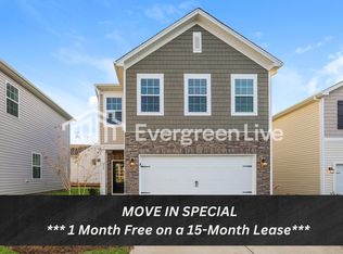 822 Pear Blossom Ct, Winston Salem, NC 27104
