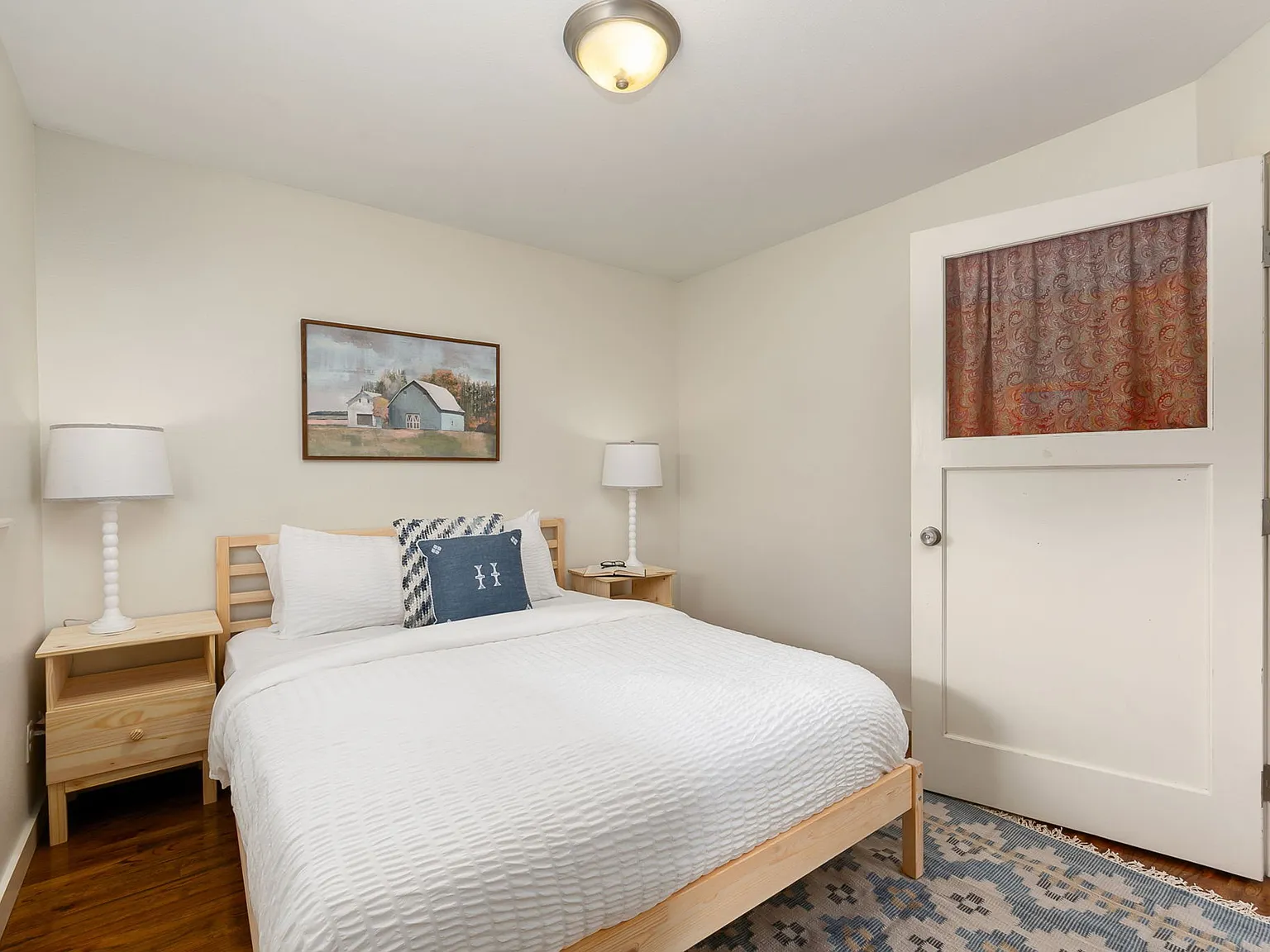 3 bed, 1059 sqft, $3,700 — Photo 4