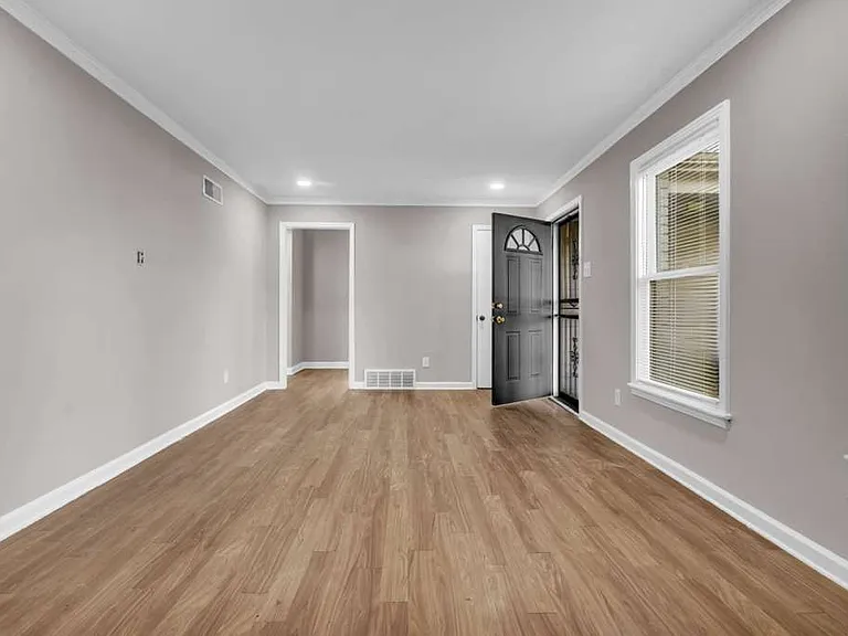 3537 W Deerwood Ave — Photo 7