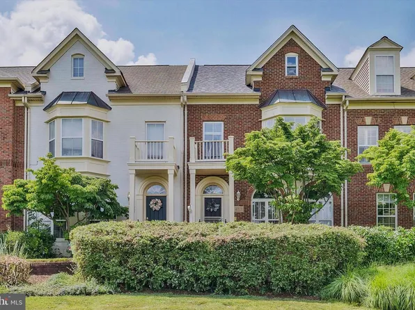 413 Longhorn Cres, Rockville, MD 20850