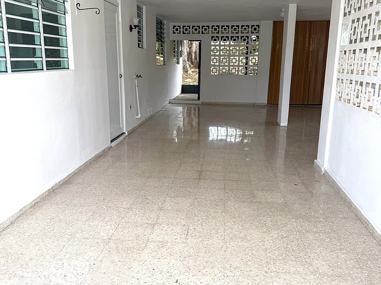 G41 Calle Capitan Correa Urb Reparto Flamingo — Photo 3