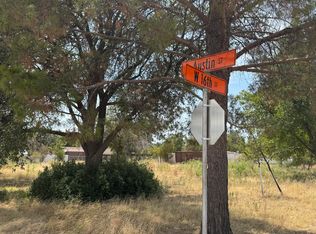 1 W 16th St #45, Robert Lee, TX 76945