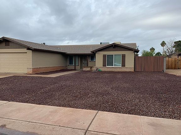 3rd image of 11210 N 52nd Ave