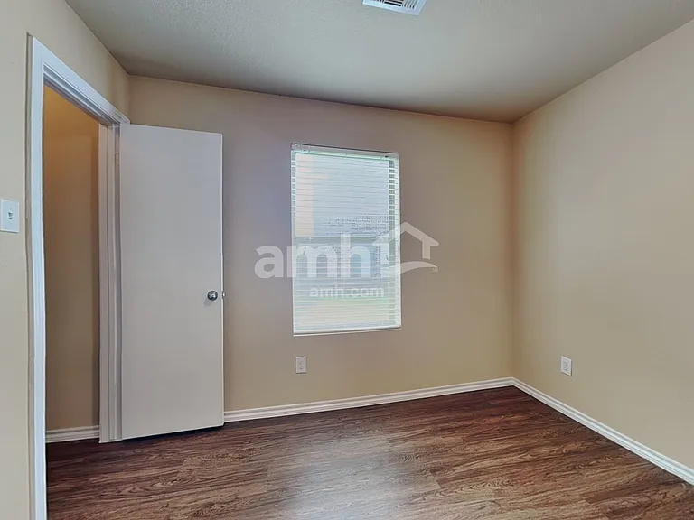 2822 Wisner Cir — Photo 14