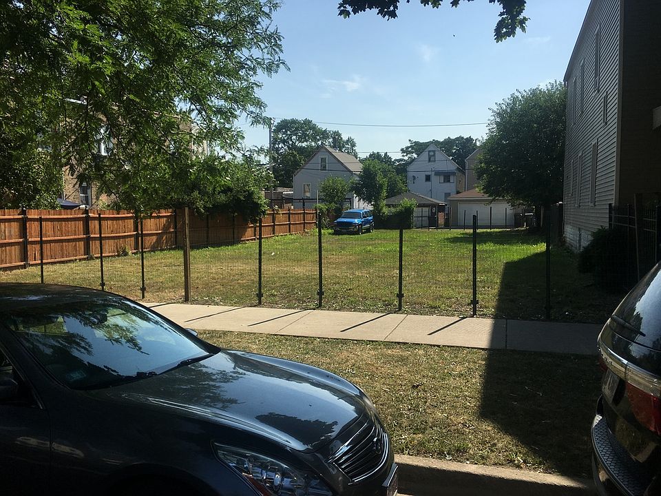 1st image of 4605 S Washtenaw Ave