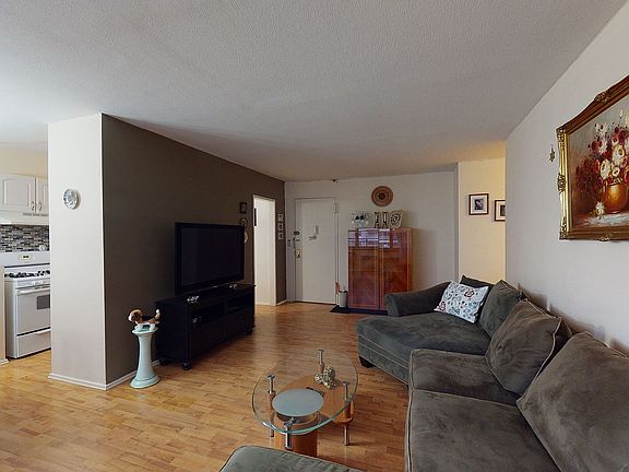 3rd image of 448 Neptune Ave Unit 9H