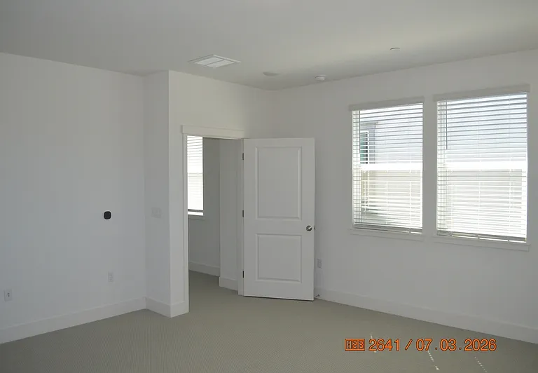 228 W Volta St — Photo 17