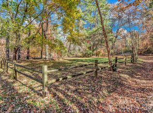 99999 Leisure Mountain Rd, Asheville, NC 28804