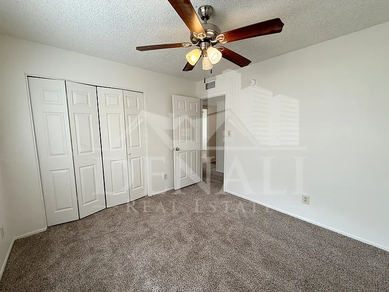 1016 W Nido Ave — Photo 18