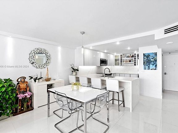 4th image of 6039 Collins Ave APT 1610