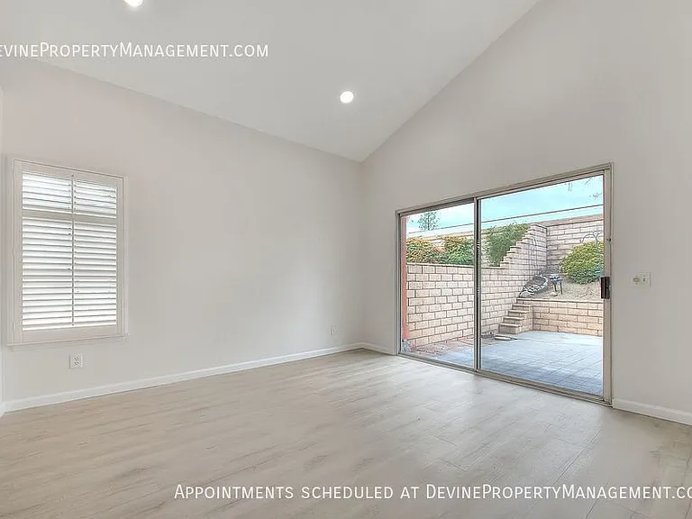 902 California Privado — Photo 16