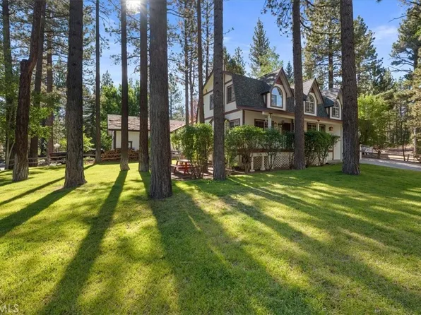 416 Pine View Dr, Big Bear City, CA 92314
