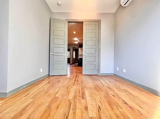 Rented by ERNY LLC | media 7