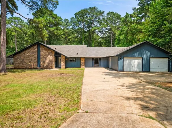 4410 Walden Dr, Pineville, LA 71360