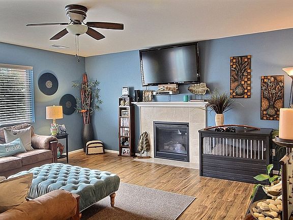 3rd image of 6639 Sarazen St SE