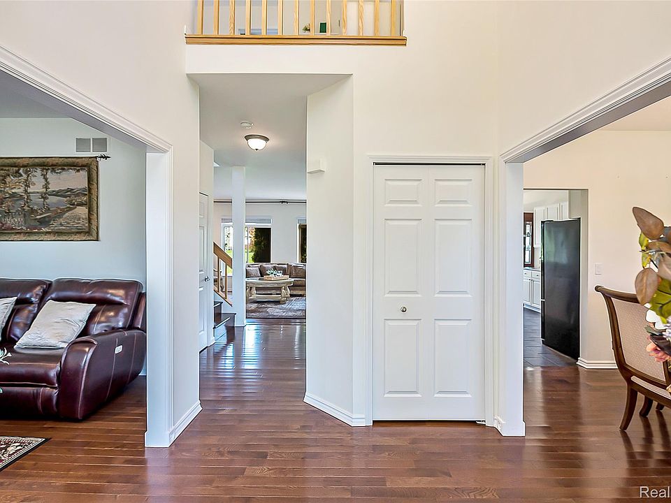 25862 Carriage Ln, photo 2