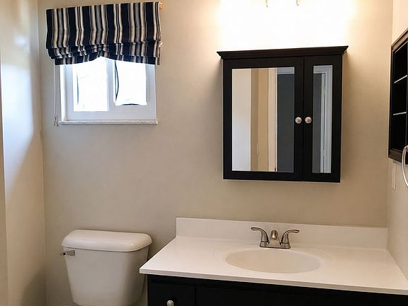 4th image of 6311 SW 106th Pl