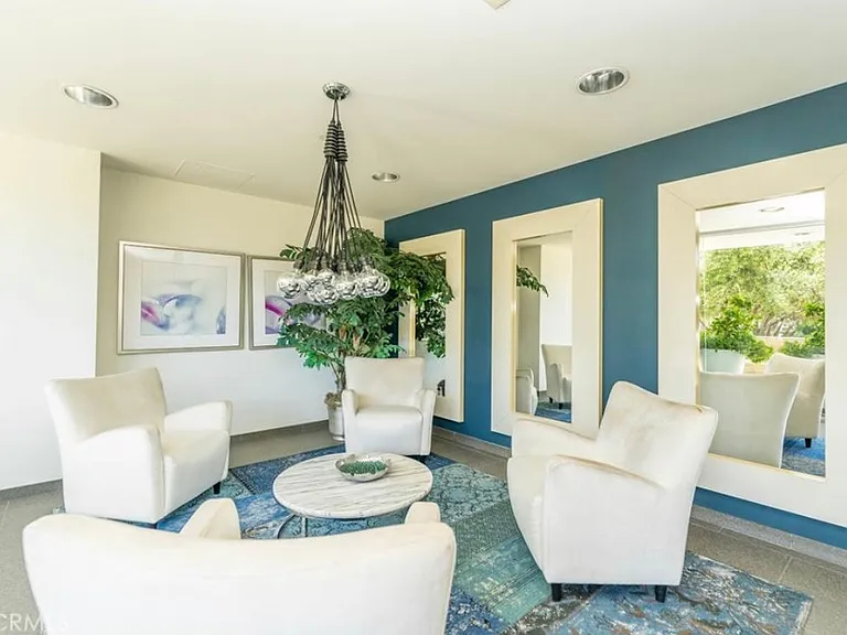 7857 W Manchester Ave #Penthouse 6 — Photo 10