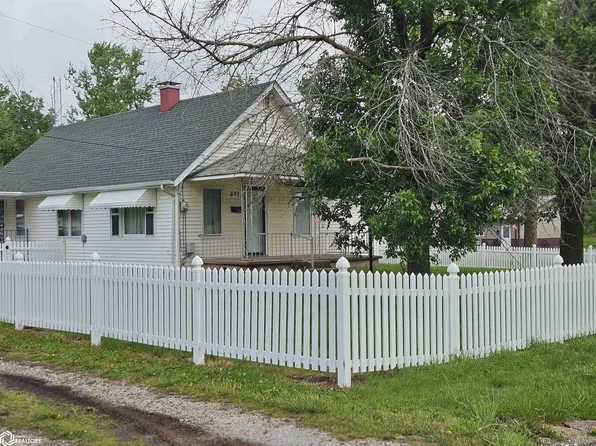 471 N 19th St, Hamilton, IL 62341