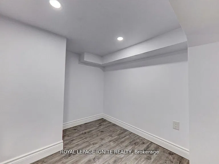103 Bremner St #BASEMENT — Photo 16