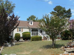 1032 Orangeburg Dr, West Columbia, SC 29169