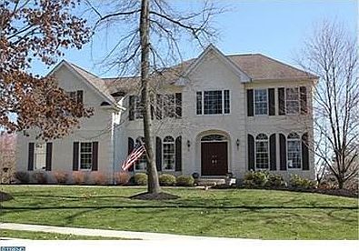 1st image of 825 Tremont Dr