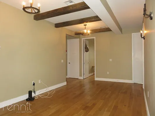 Rented by Rennit Inc. | media 28