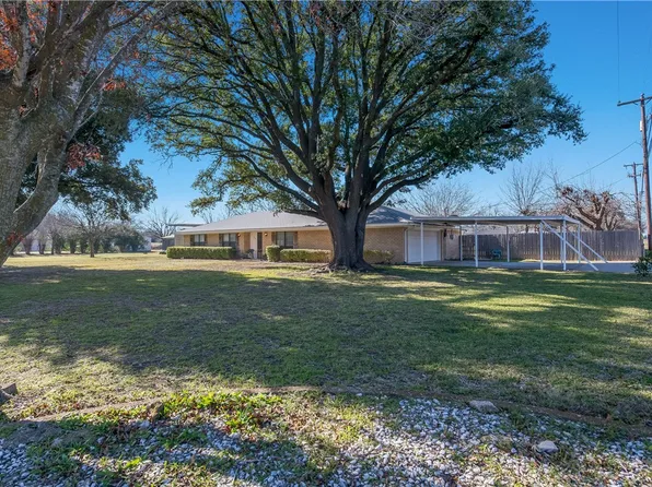 601 S 1st St, Hewitt, TX 76643