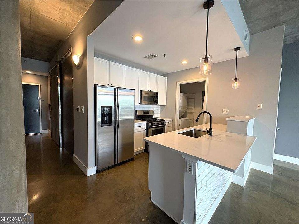 1st image of 845 Spring St NW Unit 213