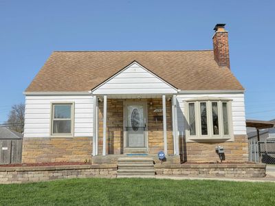 22915 Beechwood Ave, Eastpointe, MI, 48021